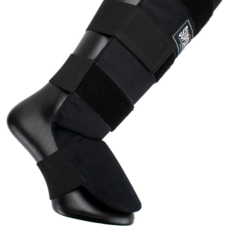 Super Pro Combat Gear Scheenbeschermer Savior Zwart/Wit